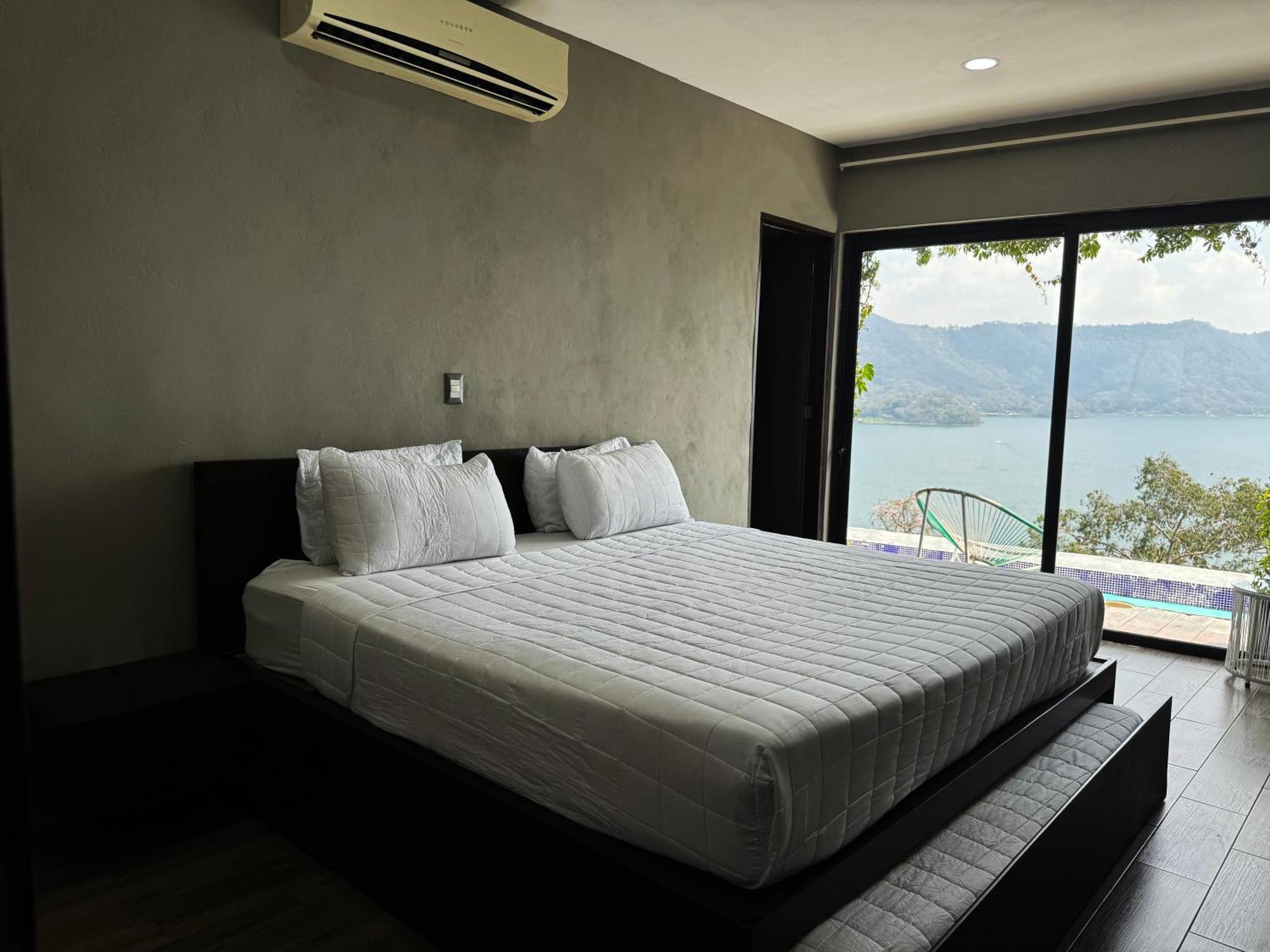 Cardedeu Hotel Lago De Coatepeque El Congo Bagian luar foto